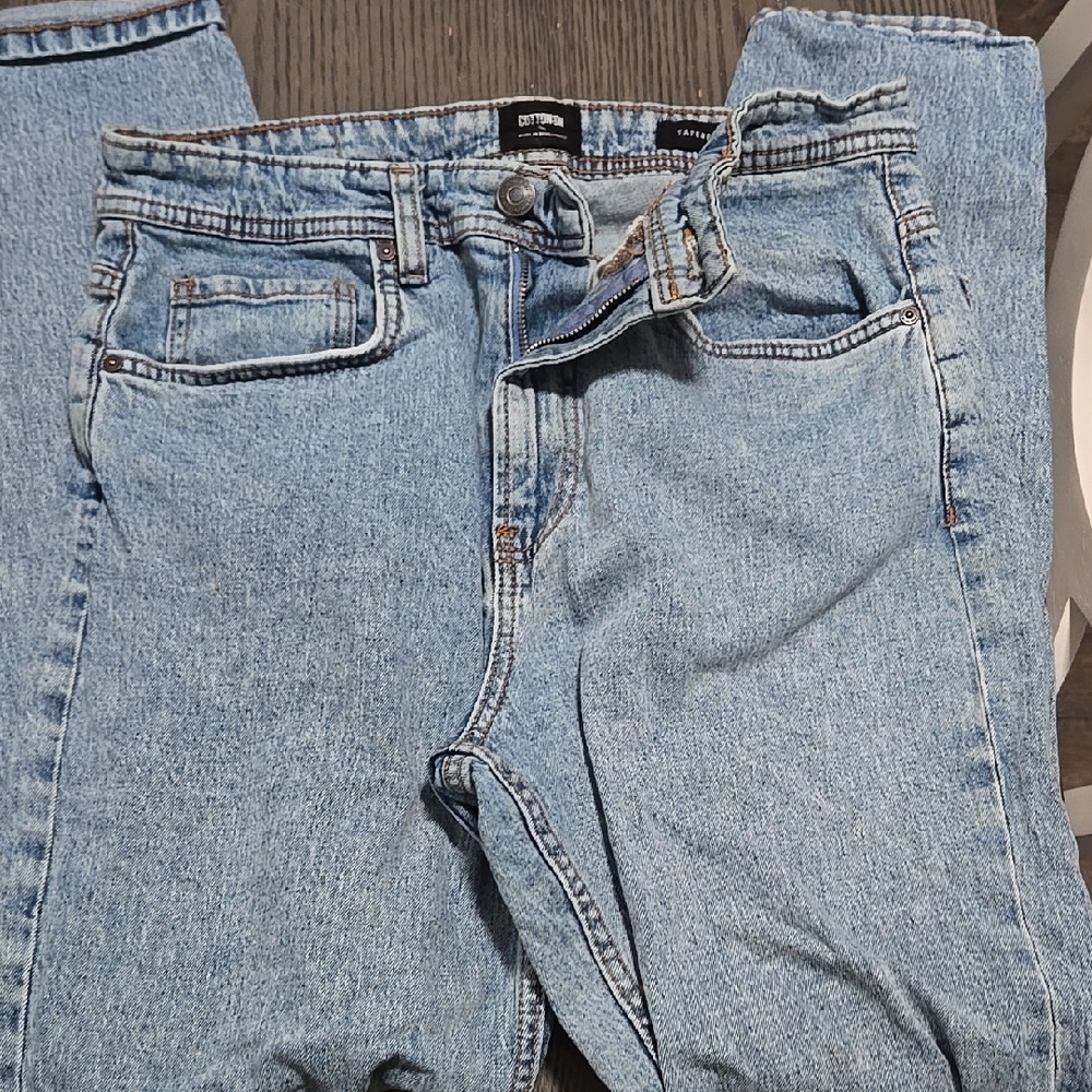 Cotton Light Wash Denim Jeans Tapered Legs